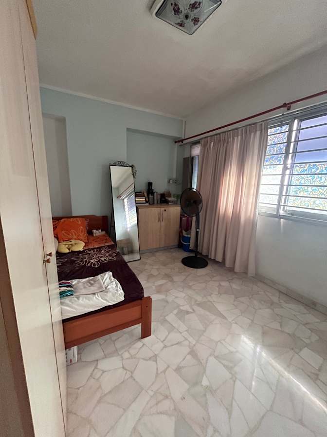 Sherlyne Woo's room