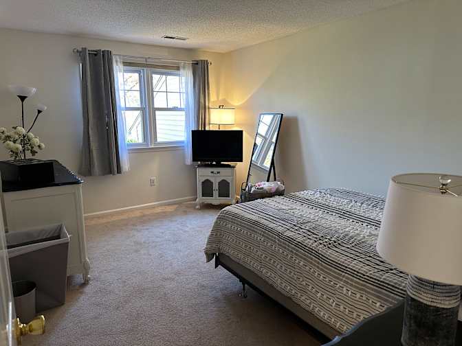 Jodi's room