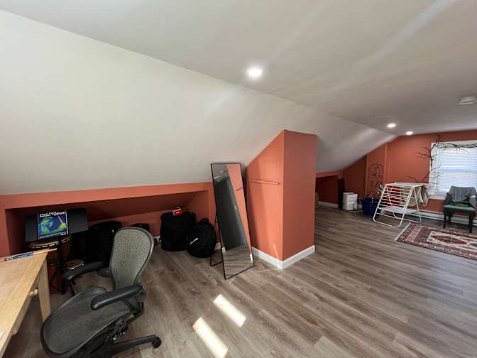 Ella Boissonnault's room
