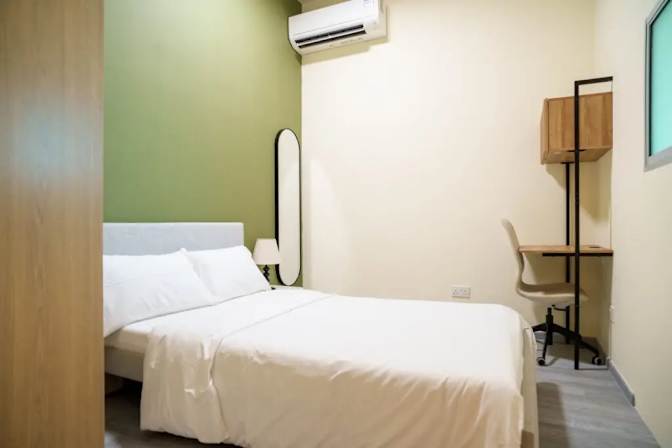 Hei Homes's room