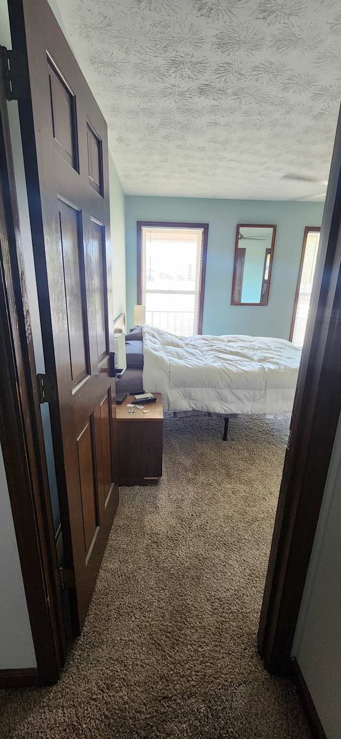 David M.'s room