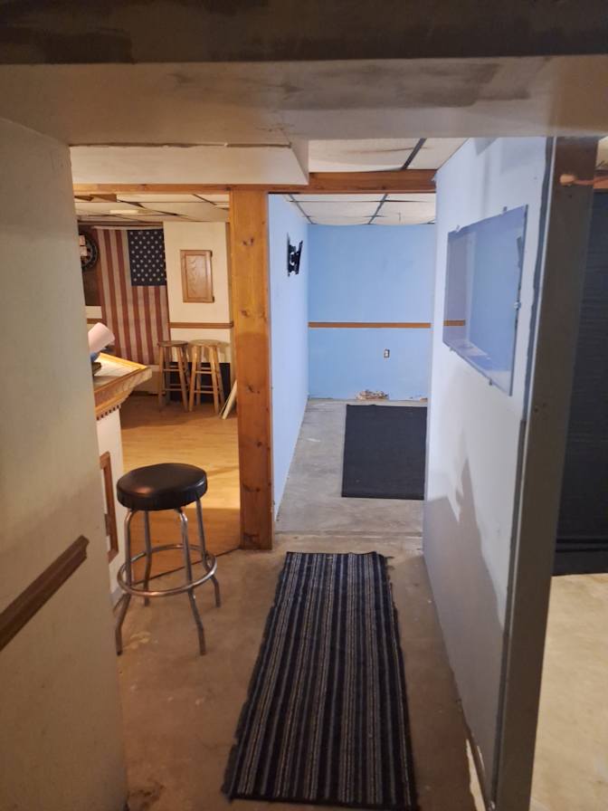 Eric Shawzy's room