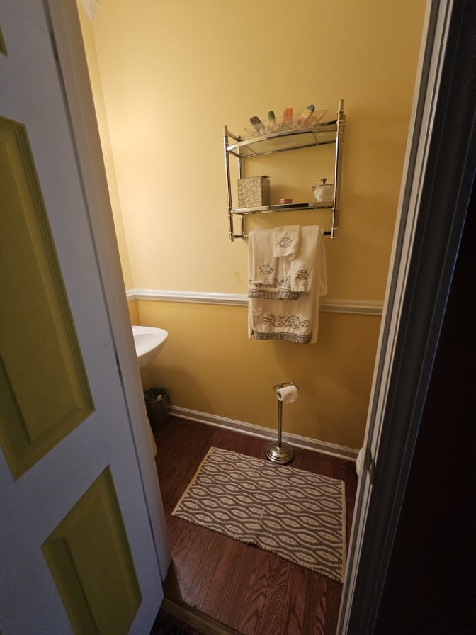 CL&C Property Management and Consulting's room