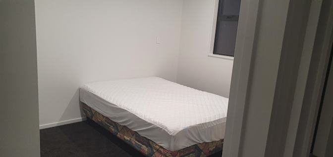 MARY TRAN's room