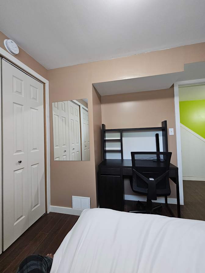 Kashem's room