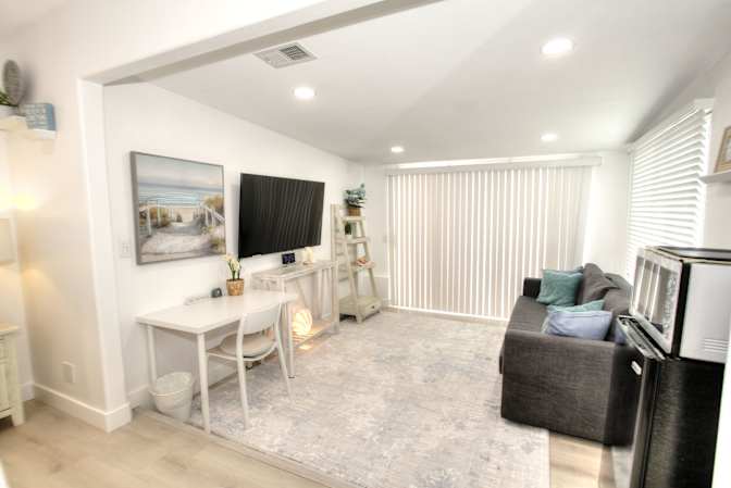 Kim's room