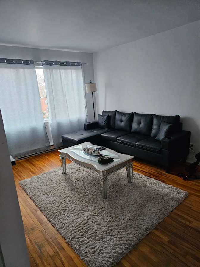 Max's room