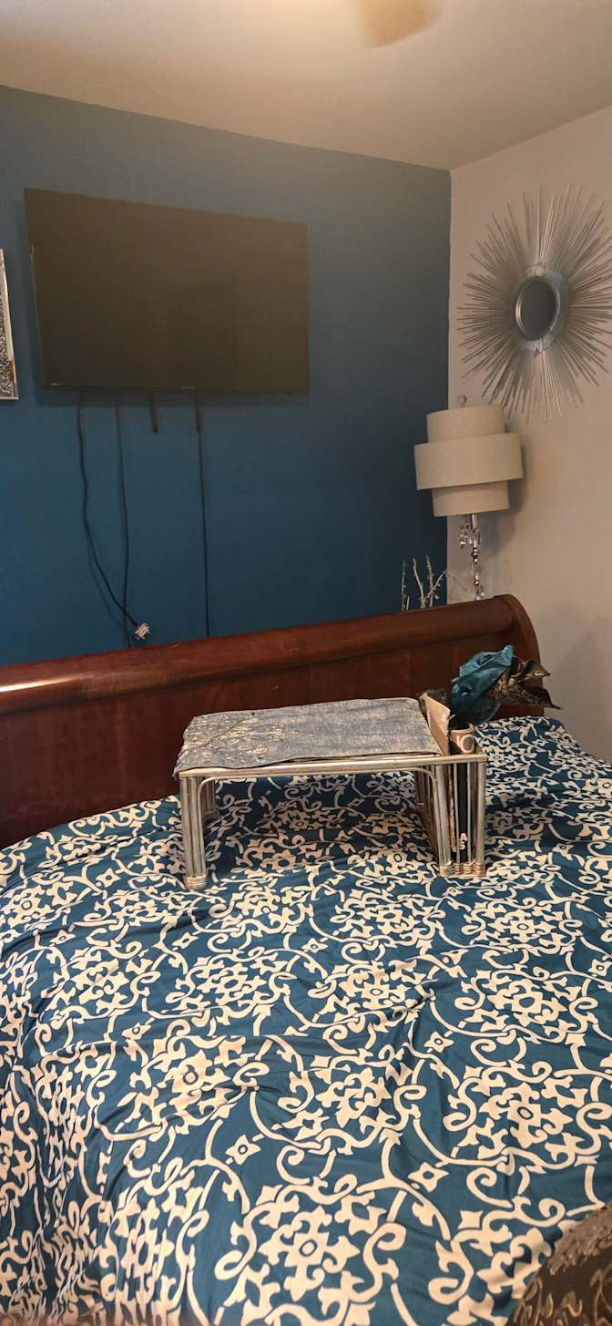 Sandra's room