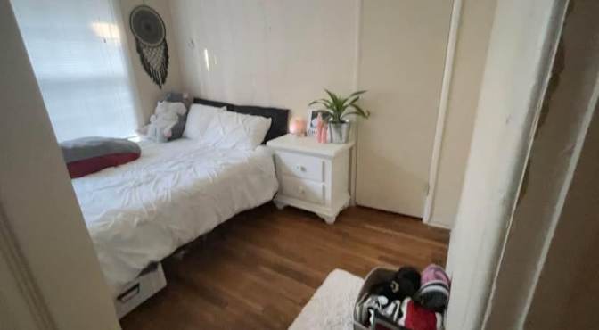 Desiree's room