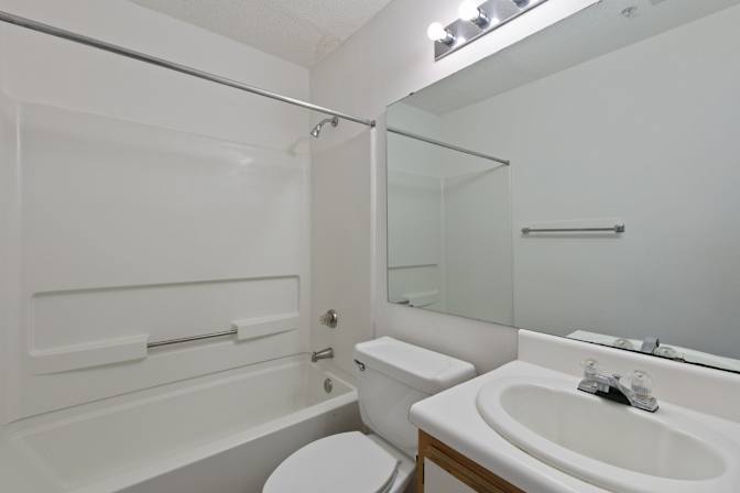 Alcove Rooms's room