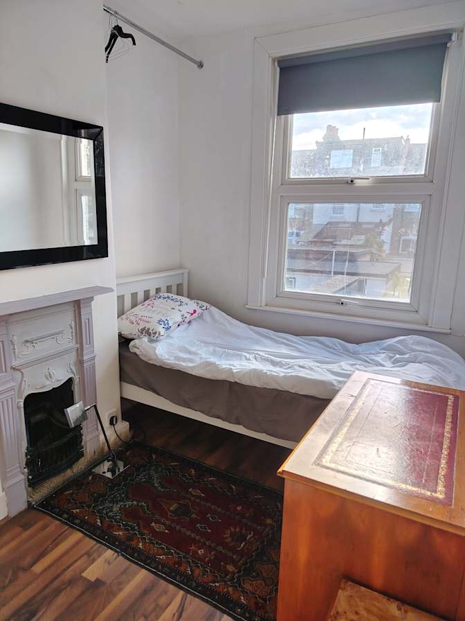 Sara's room