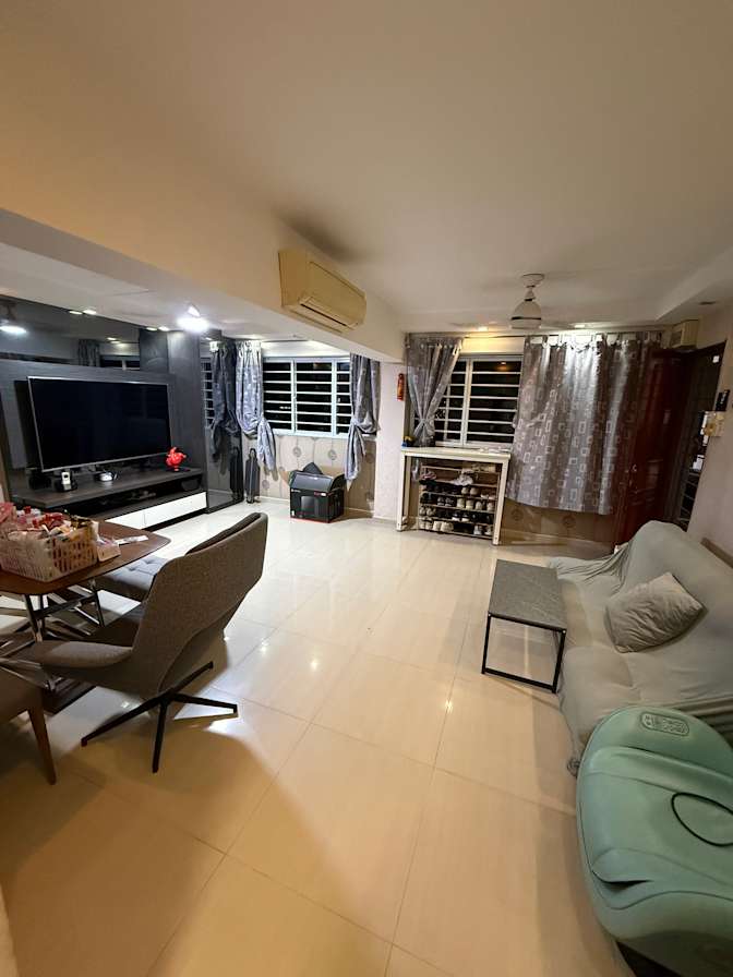 Teck Leck's room