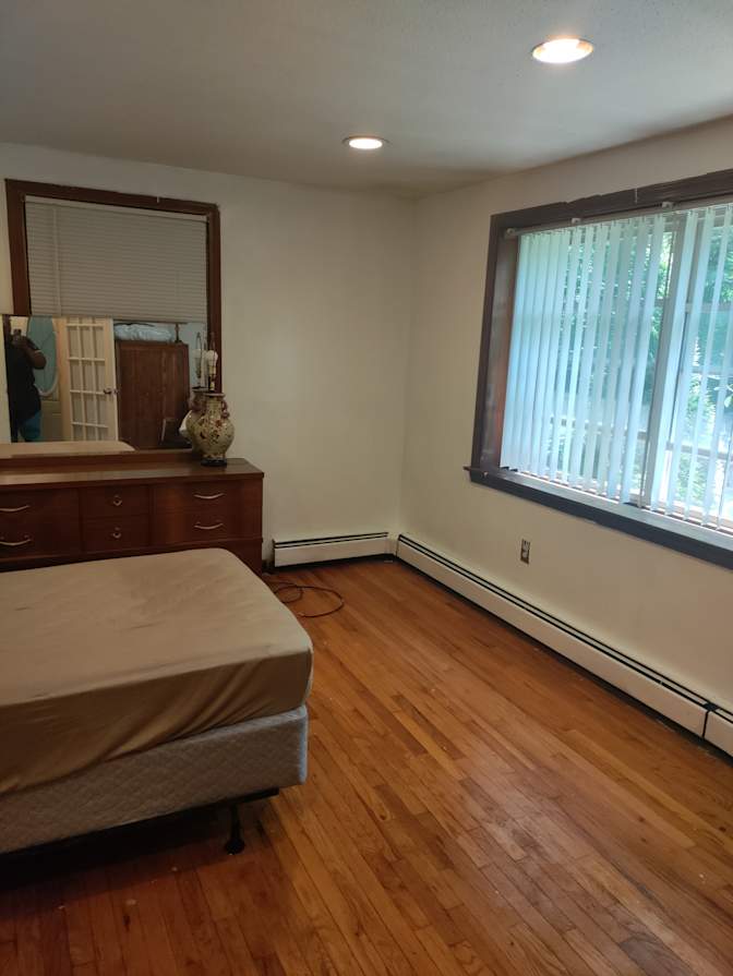 Gail's room