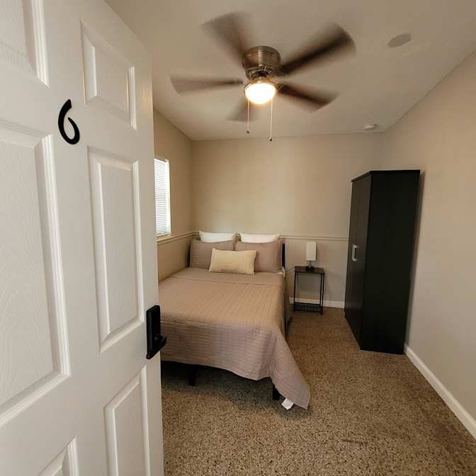 PadSplit's room