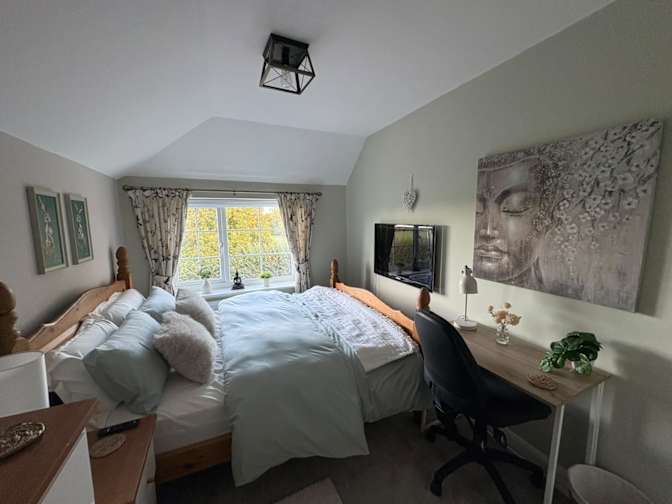 Vicky's room