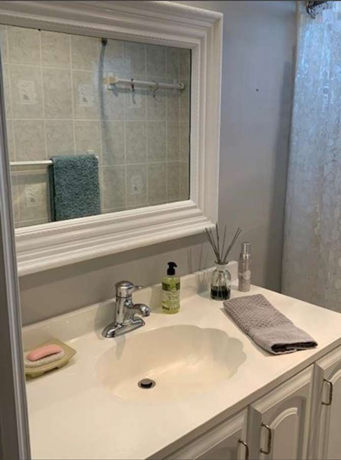 Jenelle's room