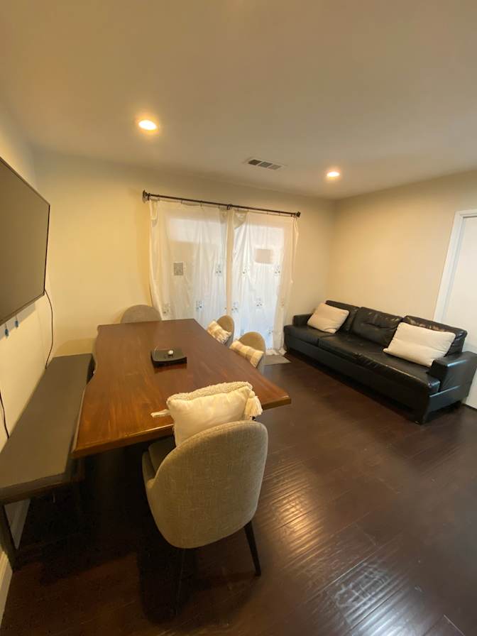 Li's room