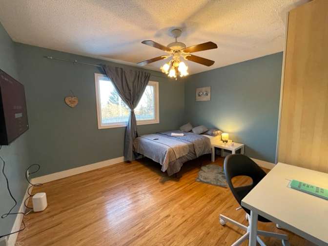 Genesis's room