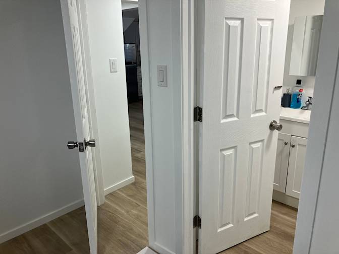 Ahsan Akhlaque's room