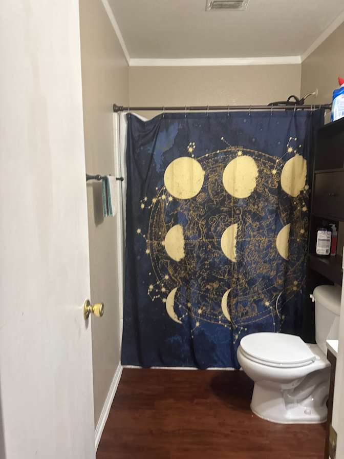 Anna's room