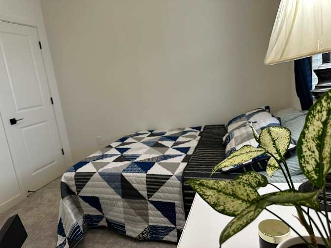 Jezminne Sarabia's room