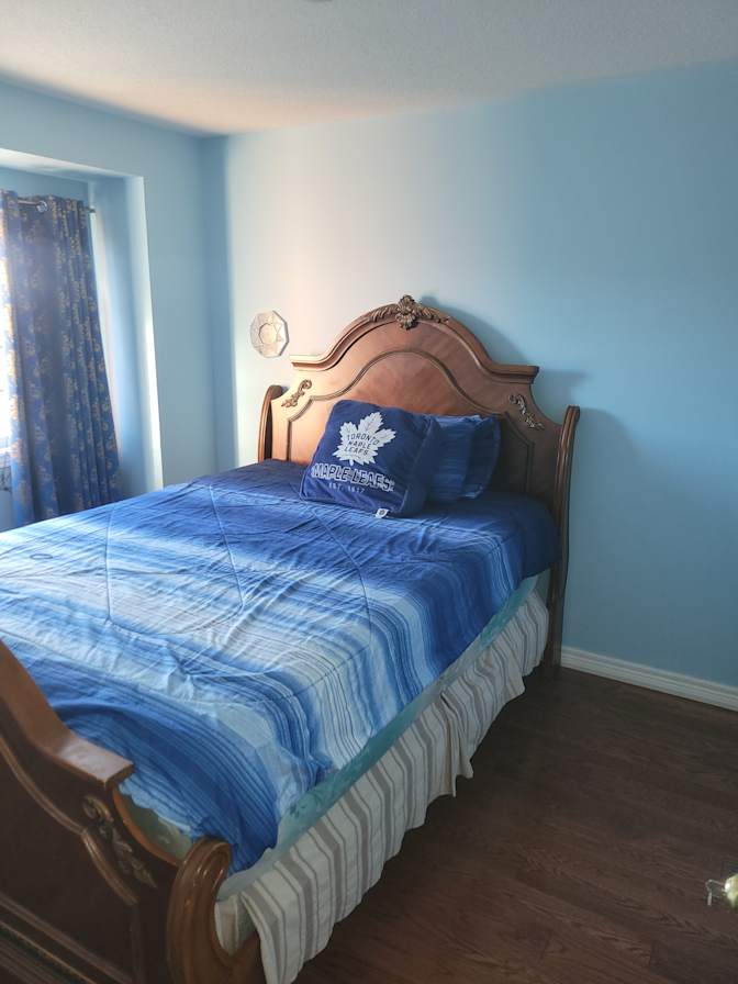 Nicola's room