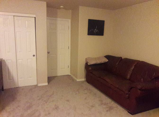 Tida's room