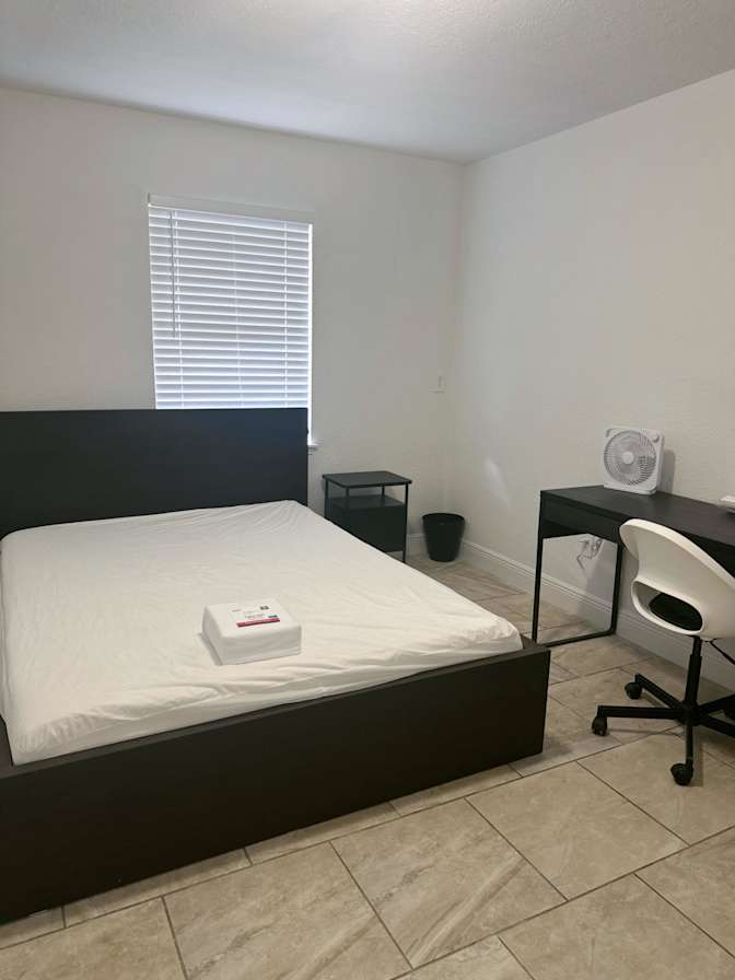 PadSplit's room