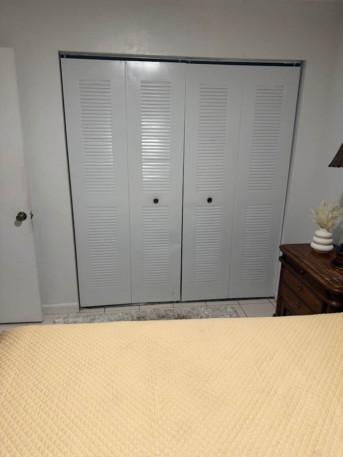 Gerald Forsythe's room