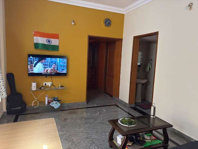 Mayur's room