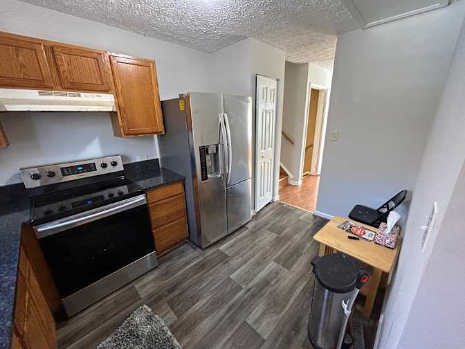 Alcove Rooms's room