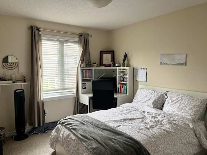 Chloe's room