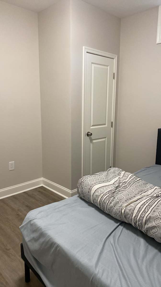 Tummanoon's room