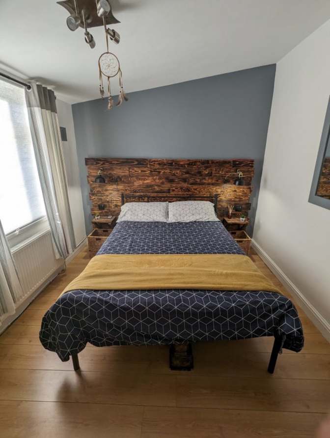 Hannah's room
