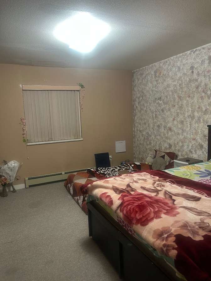 Bipan's room