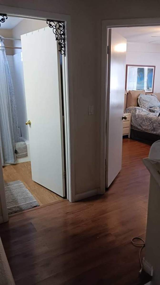 Month to month furnished private bedroom's room