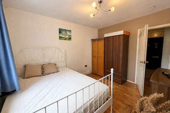 LDS Property Finder's room