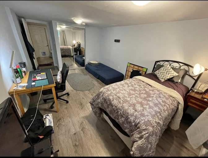 DK's room