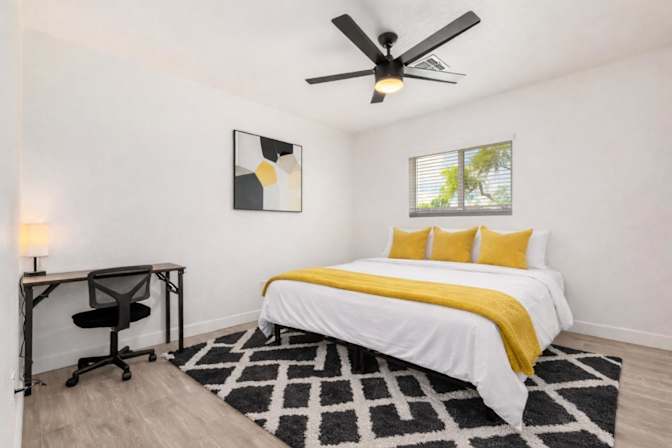 PadSplit's room