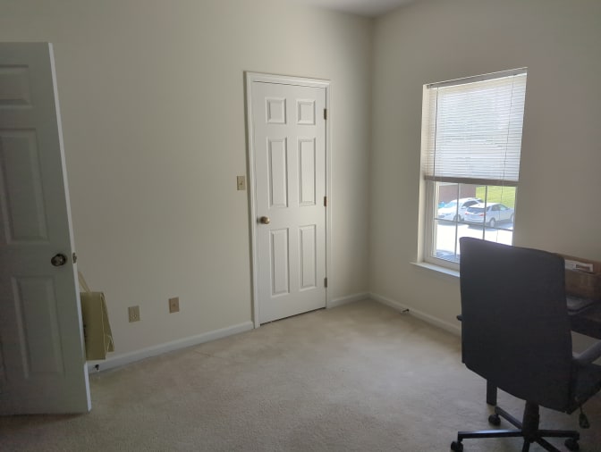 Jon's room
