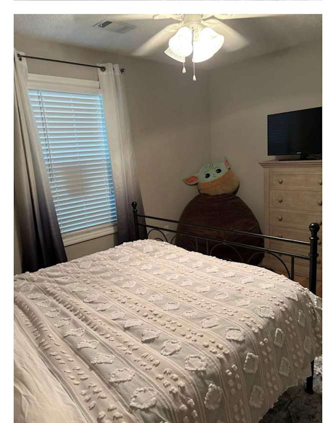 Julia Hensley's room