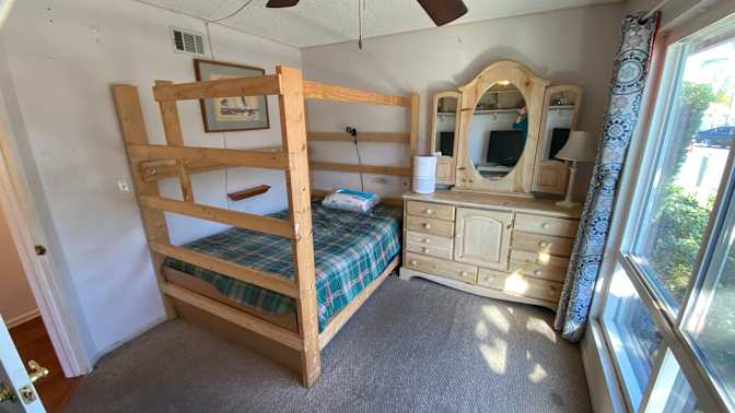 Leo Arancibia's room