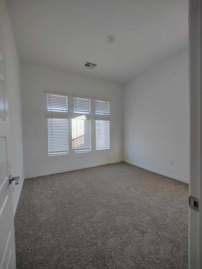 Cindy's room