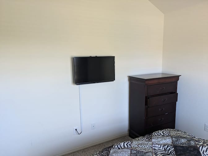 Roli's room