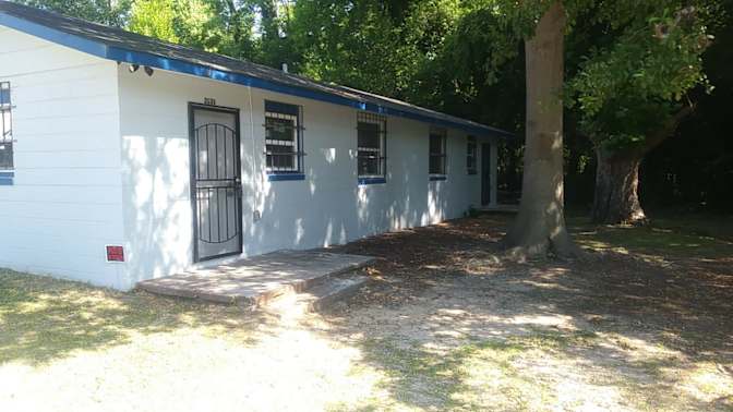 Affordable Spaces's room