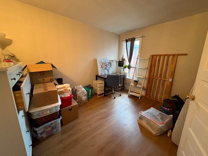 Lauryn's room