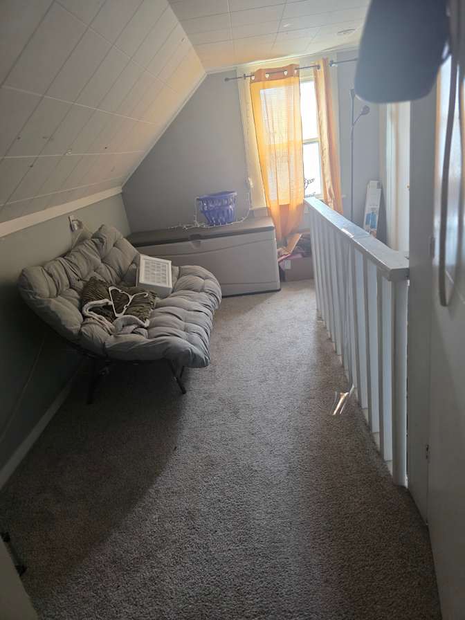 Jose Ramos's room