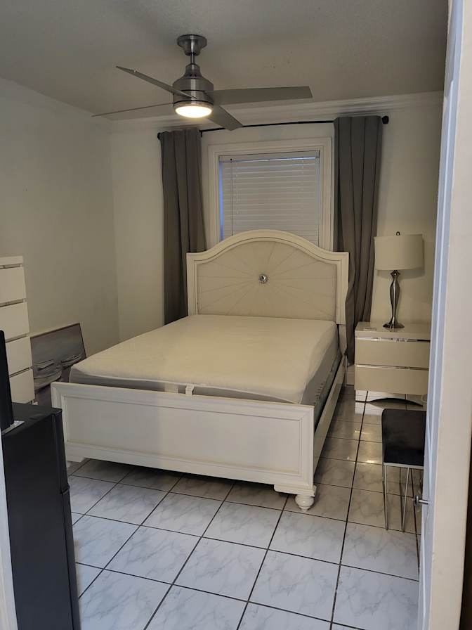 Jenelle's room