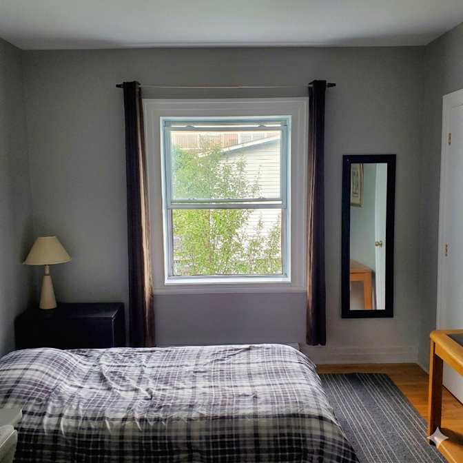 Alain's room