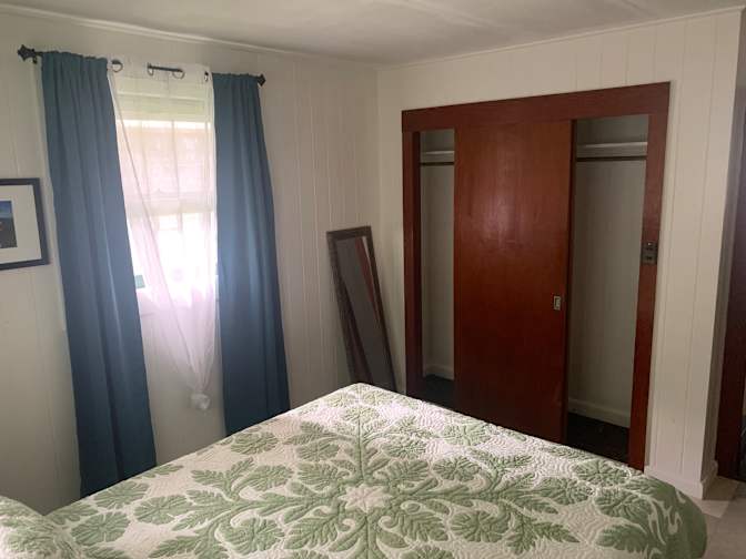 Jon Teves's room
